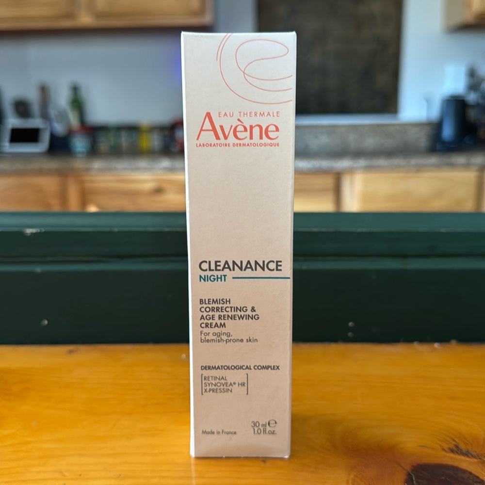 Avene Cleanance Night Blemish Correcting & Age Renewing Cream